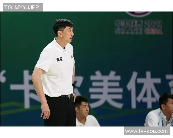 杜锋分享广东篮球全运会夺金瞬间展现团队荣耀与拼搏精神 杜锋分享广东篮球全运会夺金瞬间展现团队荣耀与拼搏精神